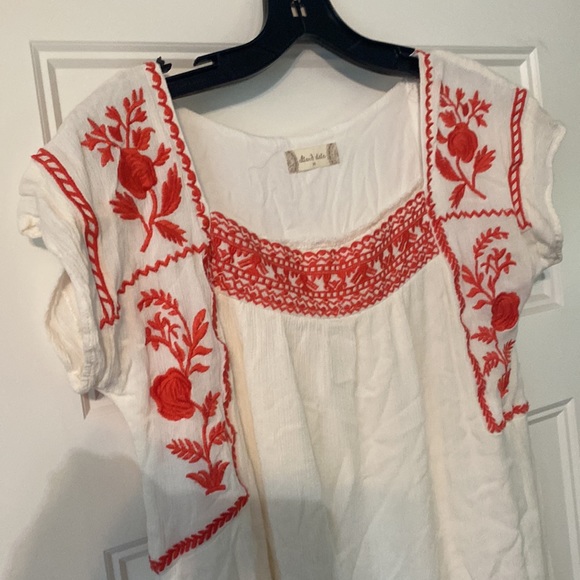 Altared State size medium like new condition - Picture 2 of 6